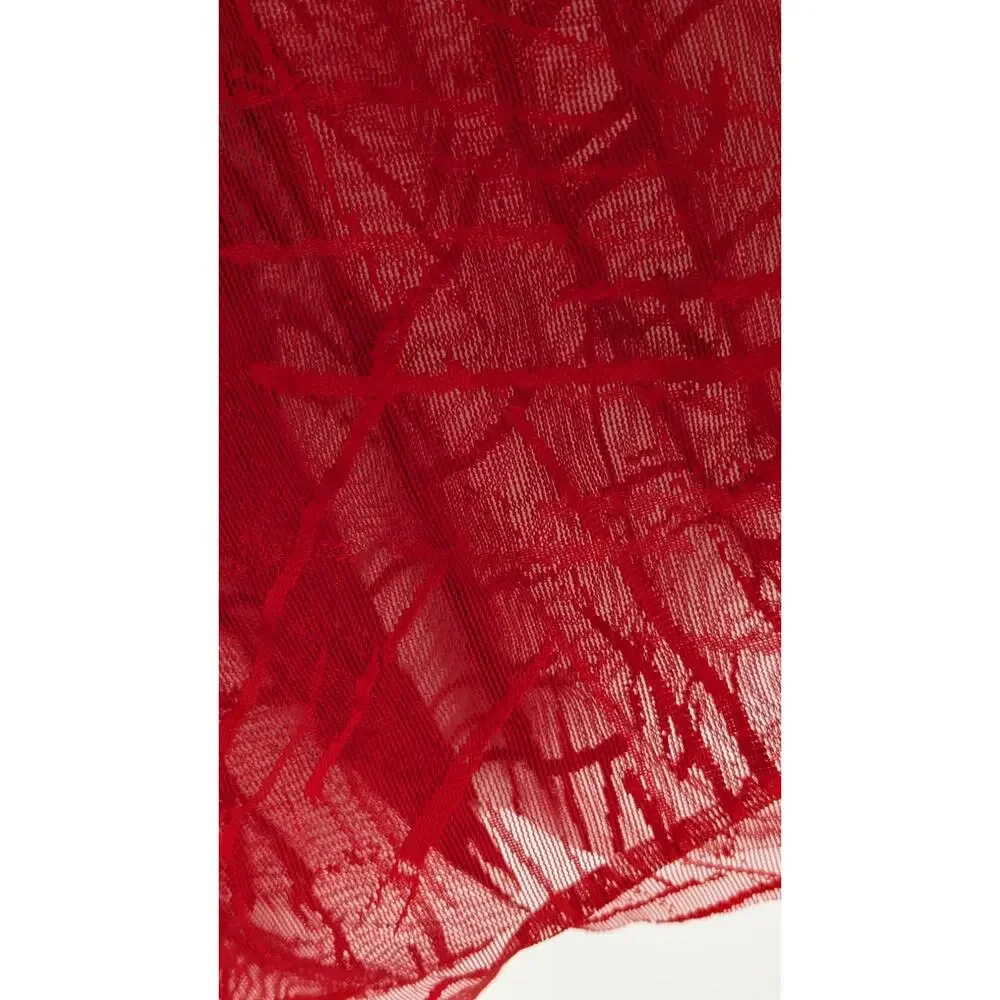 Red netting overskirt one layerW.28-36